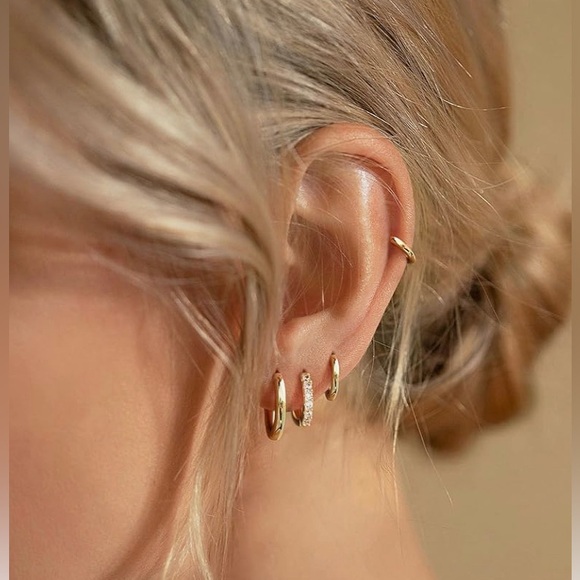 ✨Small Gold Huggie Hoop Earrings Set for Women Men Hypoallergenic 14K Gold ✨ - Picture 2 of 6